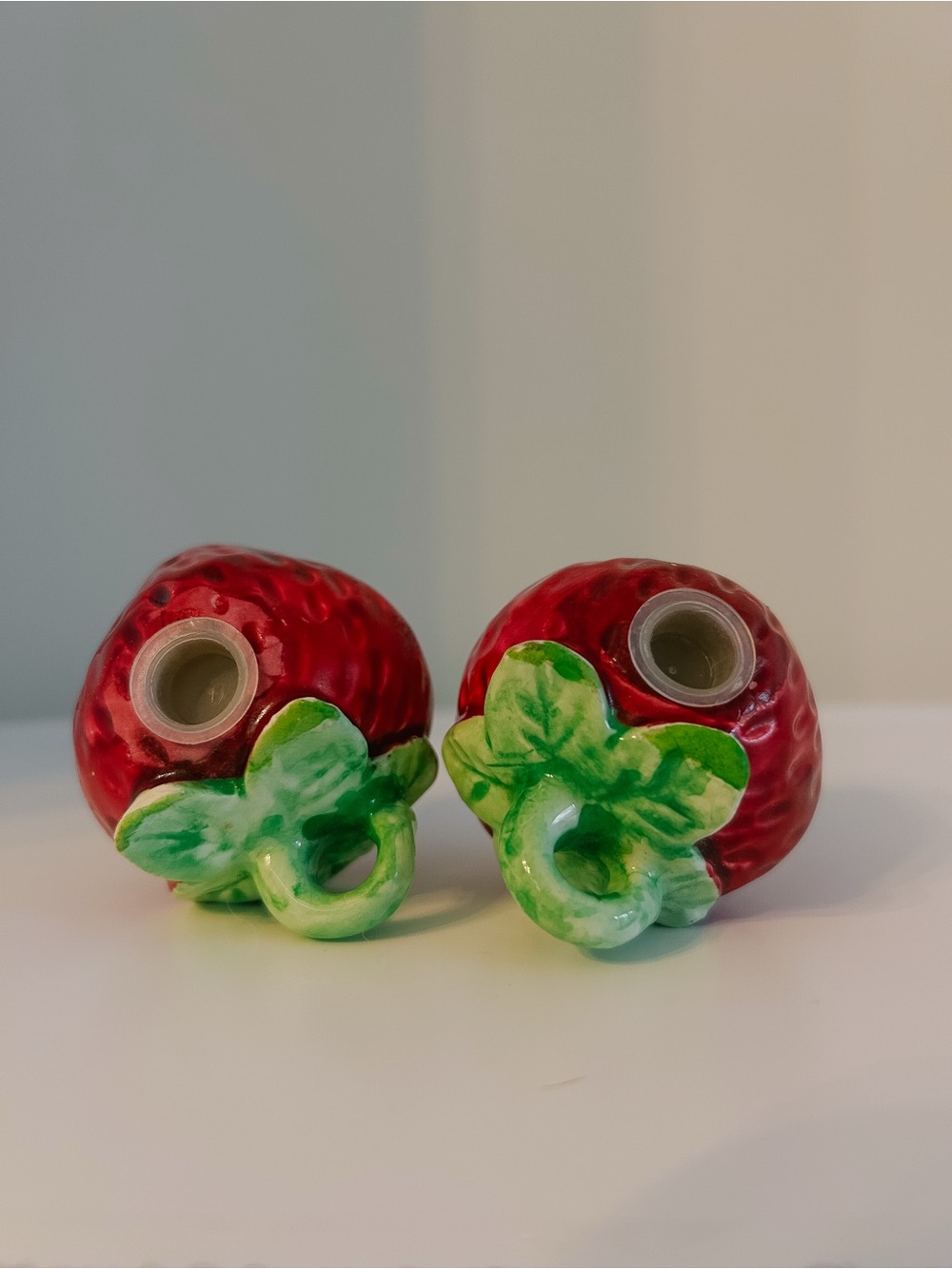 Vintage Strawberry Salt and Pepper Shakers Ceramic Strawberry Kitchen Decor - Picture 4 of 6
